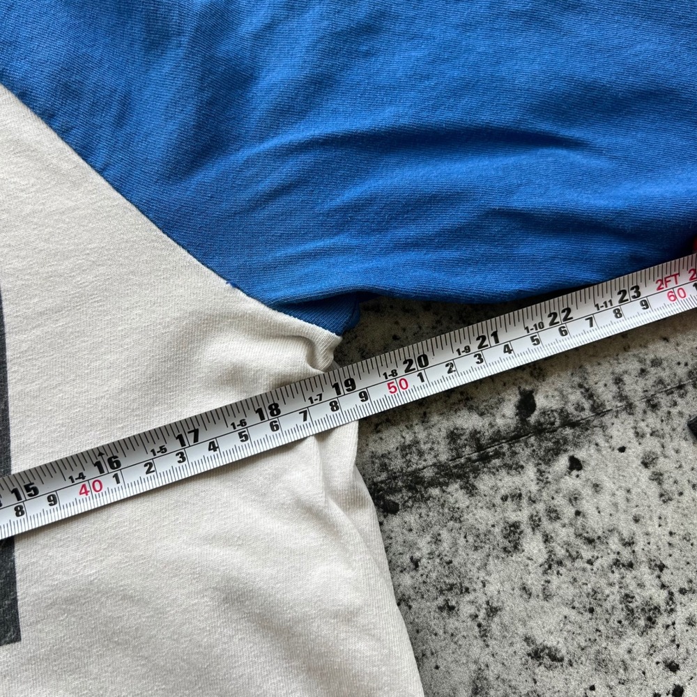 Vintage Predator T-Shirt Mens Medium White Blue Movie Sci-Fi Raglan Alien Y2K - Picture 13 of 14